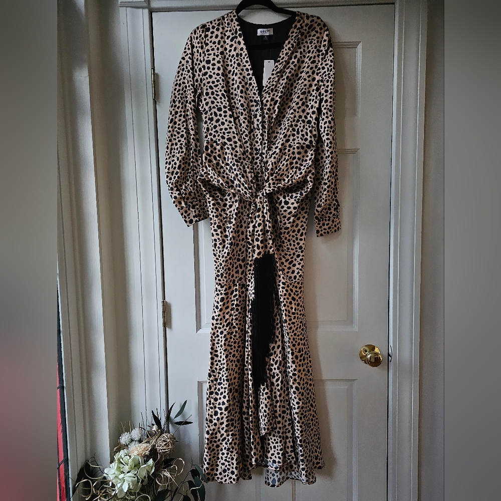 Delfi Collective V-Neck Knot-Front Dress - Picture 5 of 11